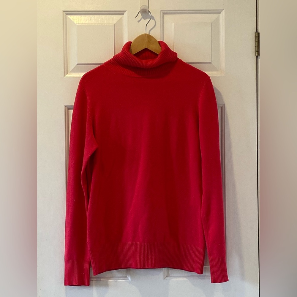 French Connection Fuchsia Turtleneck Sweater Size L – Women’s Knit Pullover - Picture 2 of 5